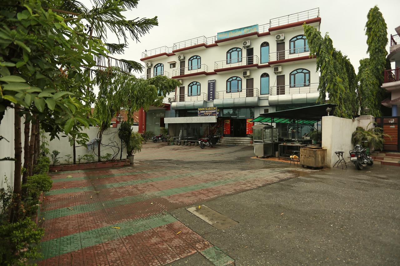 Oyo 9905 Hotel Doon Star Dehradun Exterior photo